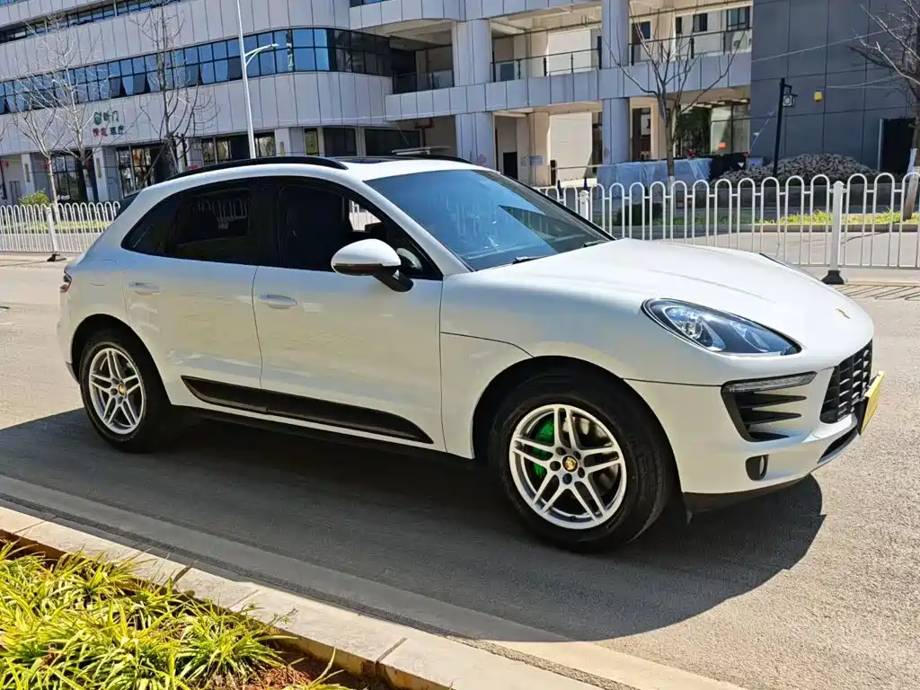 Porsche Macan 2015 — фото 9