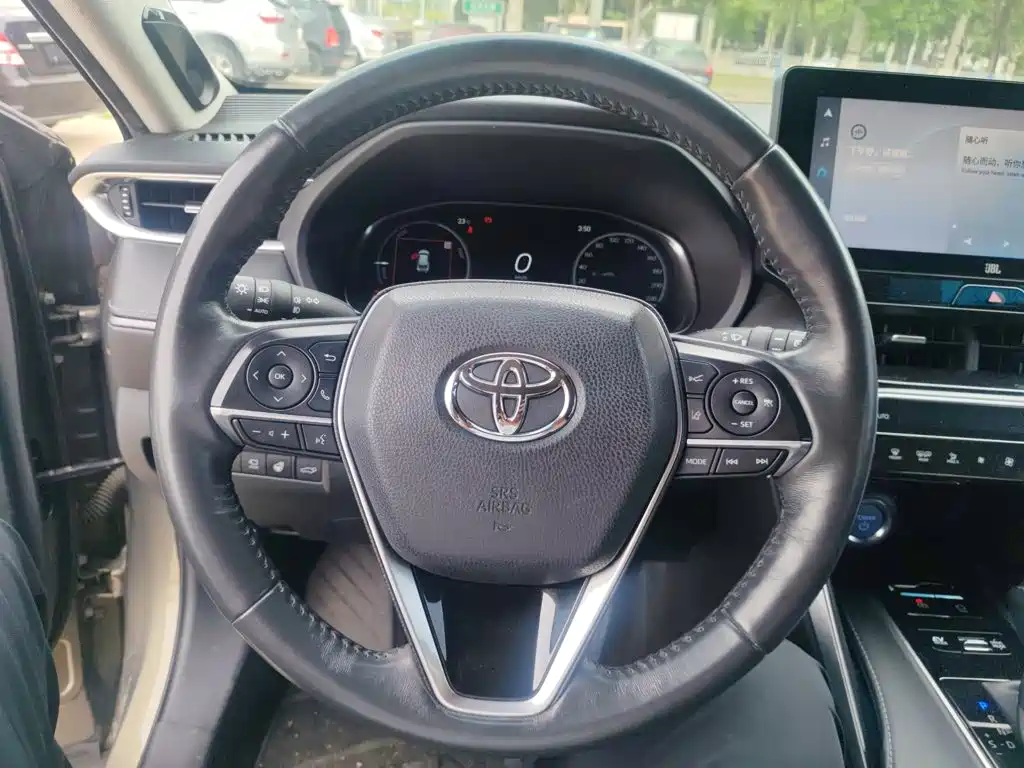 Toyota Harrier 2021 — фото 3