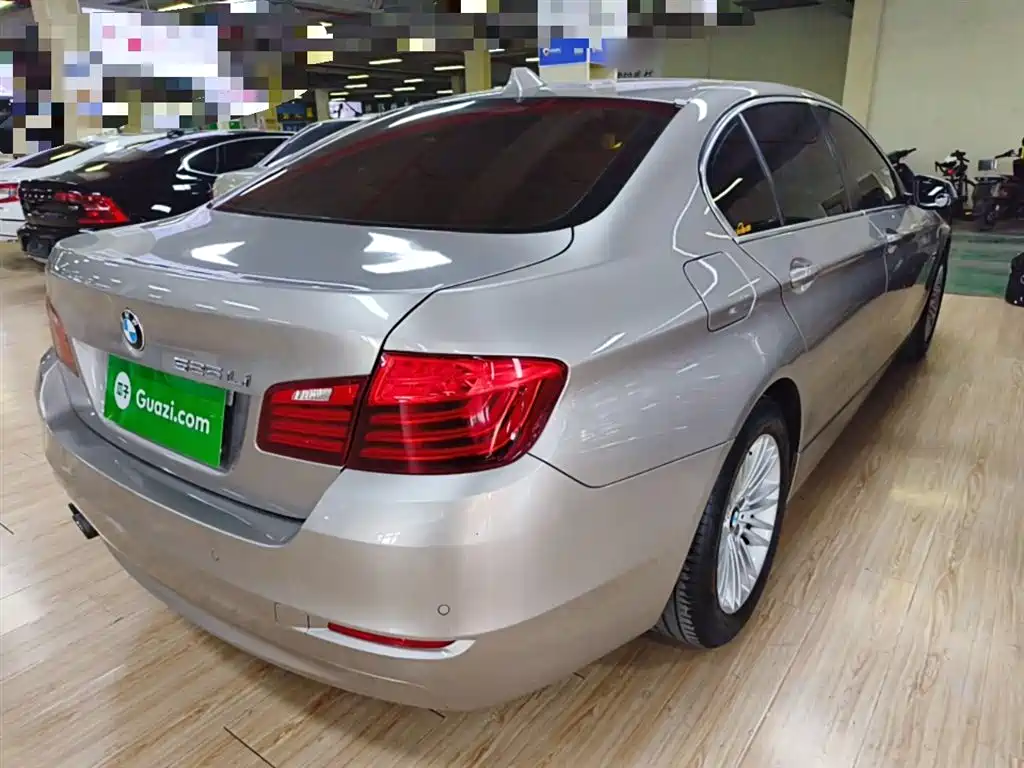 BMW 5 Series 2015 — фото 5