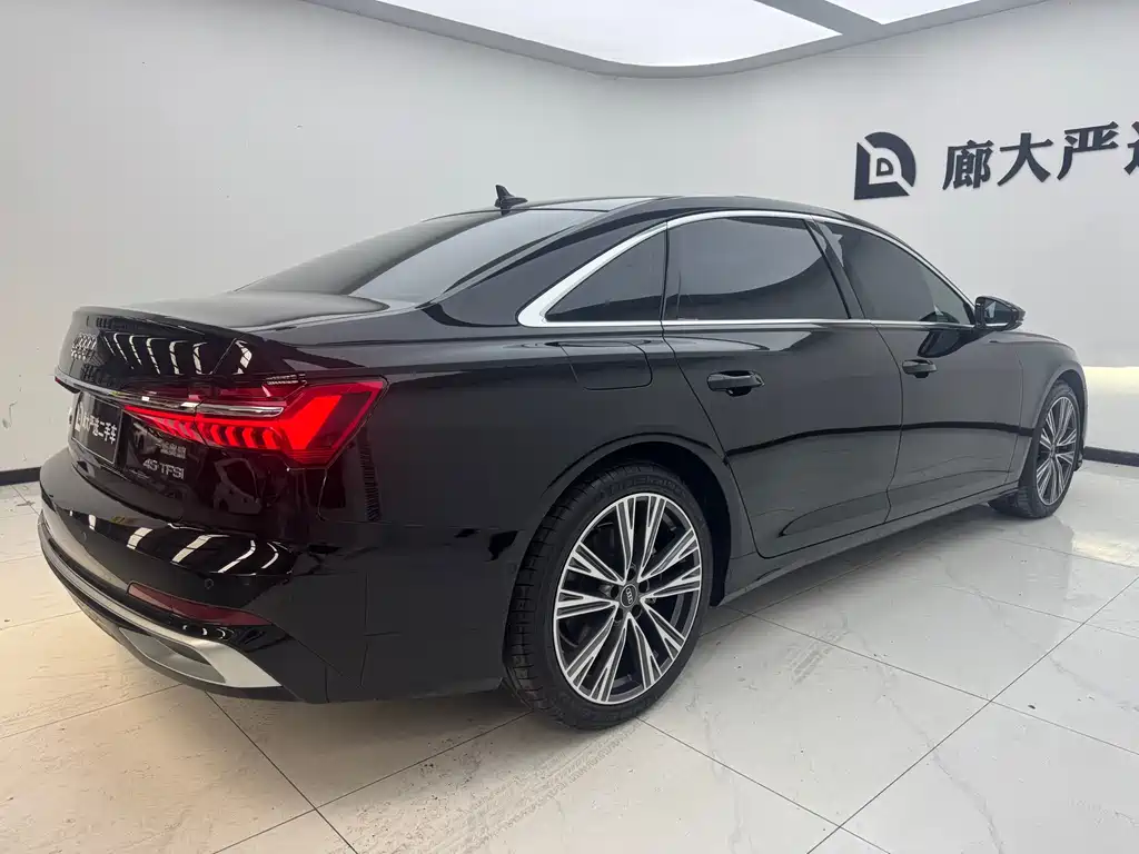 Audi A6L 2025