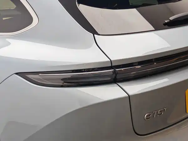 NIO ET5T 2025
