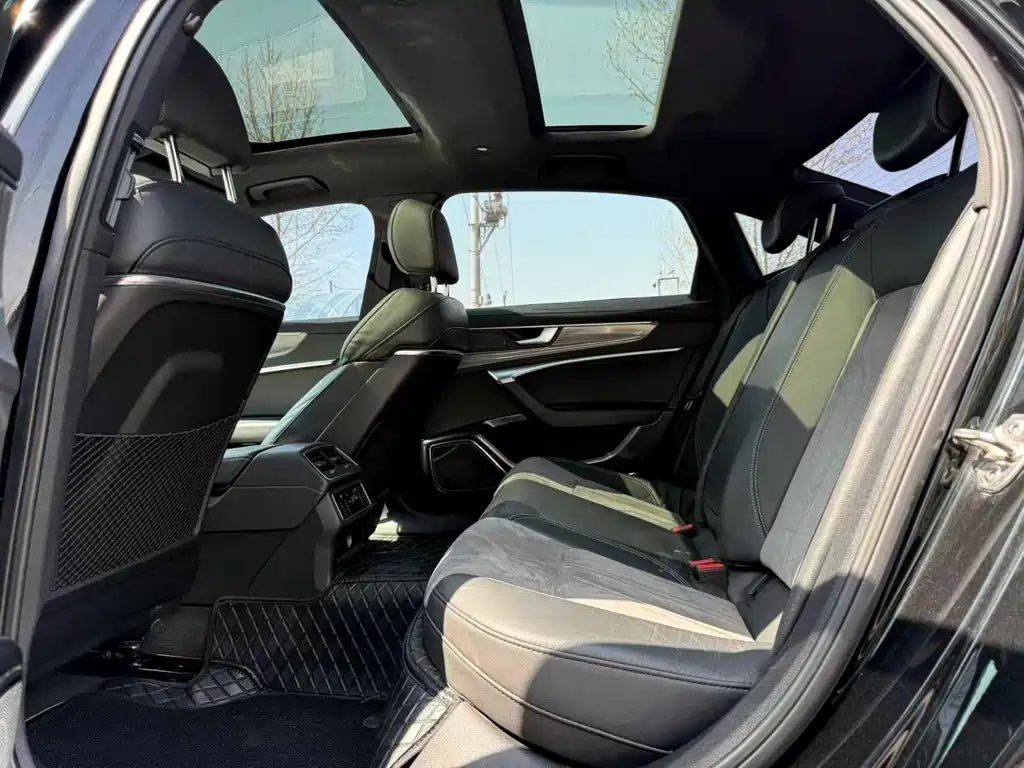 Audi A6L 2020