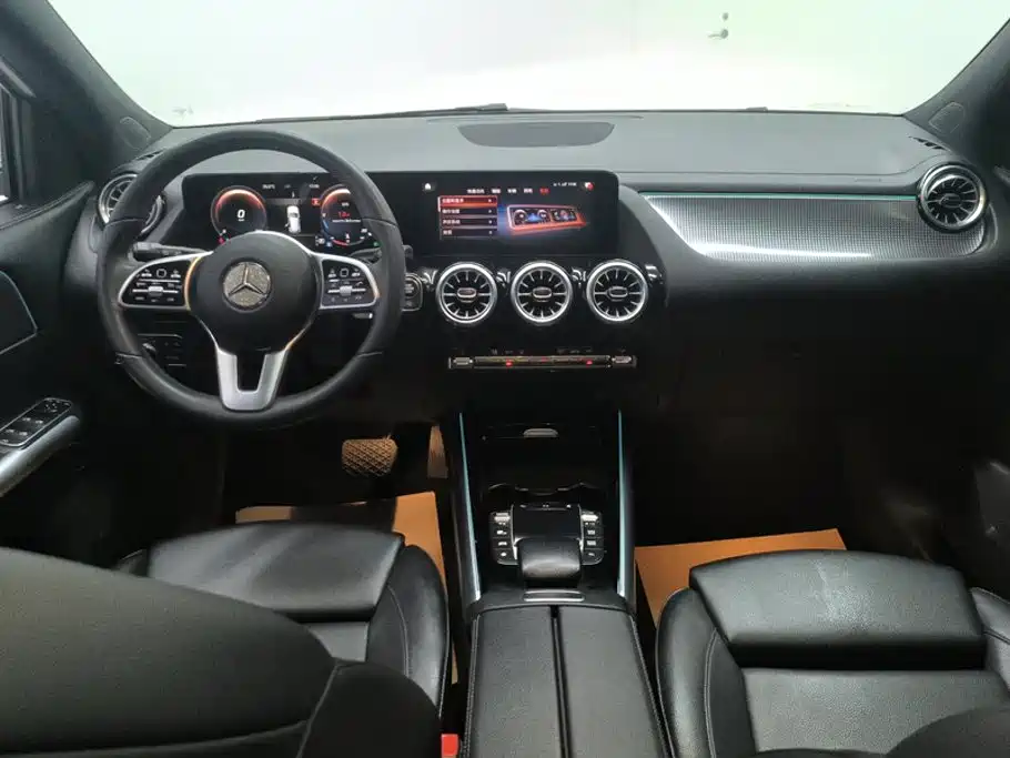 Mercedes-Benz GLA 2021 — фото 12