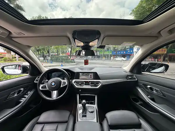 BMW 3 Series 2020