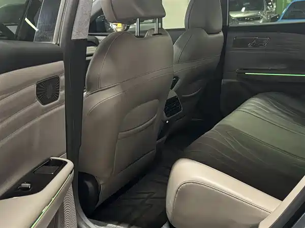 Geely Galaxy Starshine 8 2025
