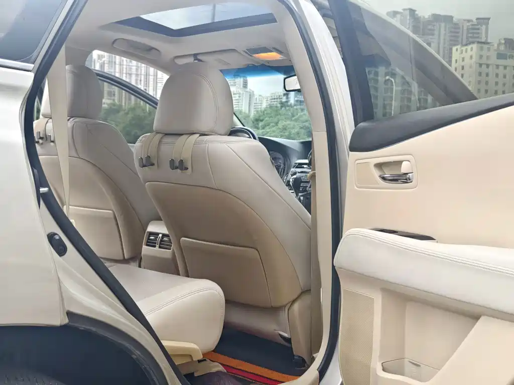 Lexus RX Classic 2015 — фото 10