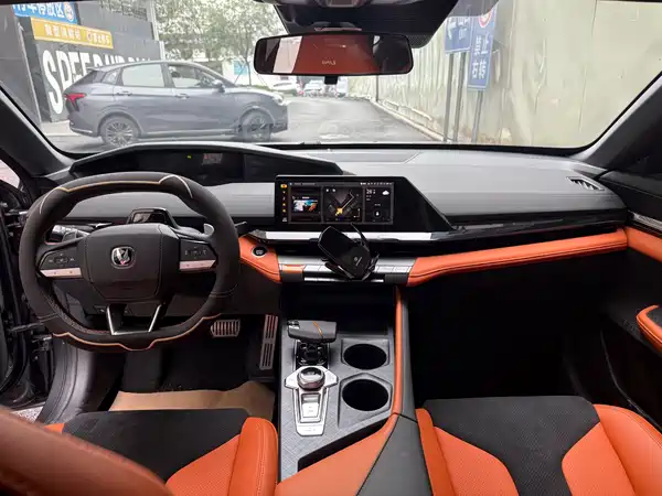 Changan UNI-V 2023
