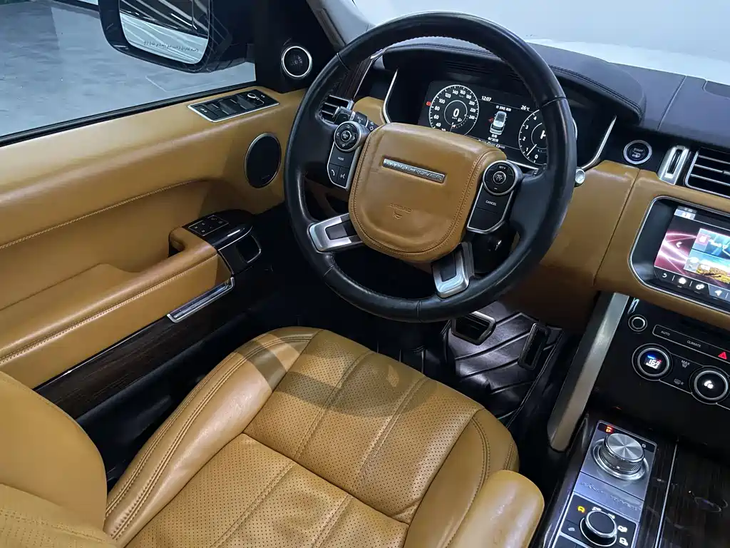 Land Rover Range Rover 2017 — фото 17