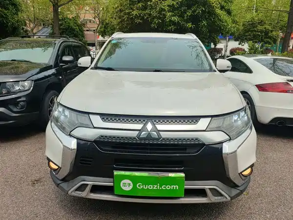 Mitsubishi Outlander 2019
