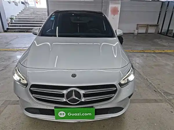 Mercedes-Benz B-Class 2020
