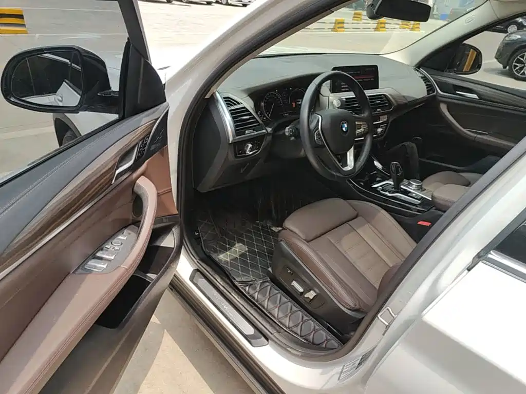 BMW X3 2019 — фото 16