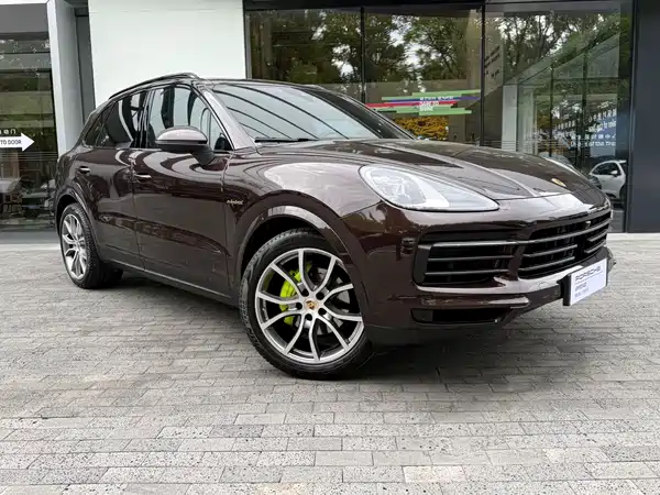 Porsche Cayenne New Energy 2023