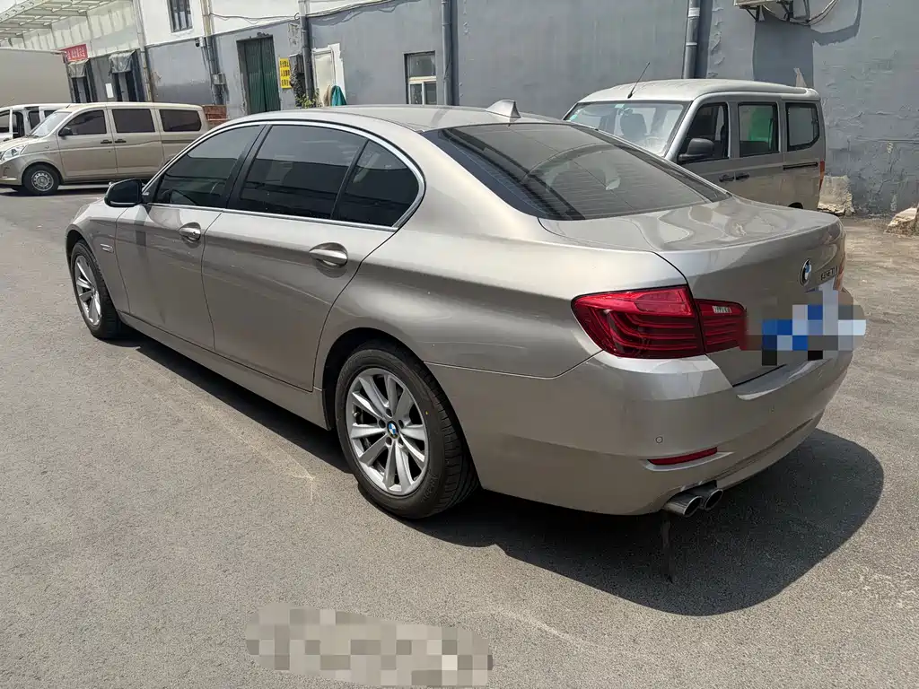 BMW 5 Series 2016 — фото 4
