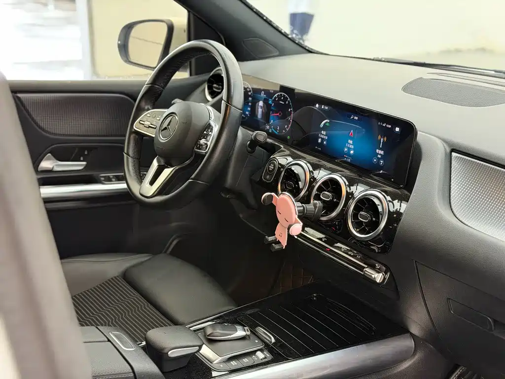 Mercedes-Benz B-Class 2022 — фото 10