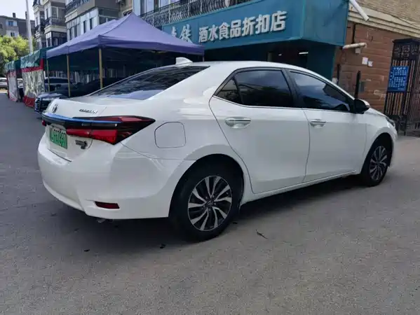 Toyota Corolla Dual Engine E+ 2019