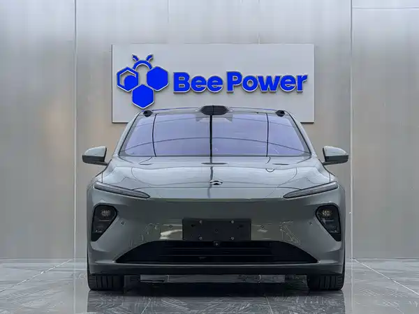 NIO ET7 2022