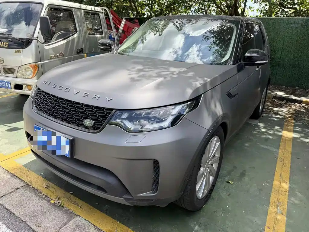 Land Rover Discovery 2020 — фото 1