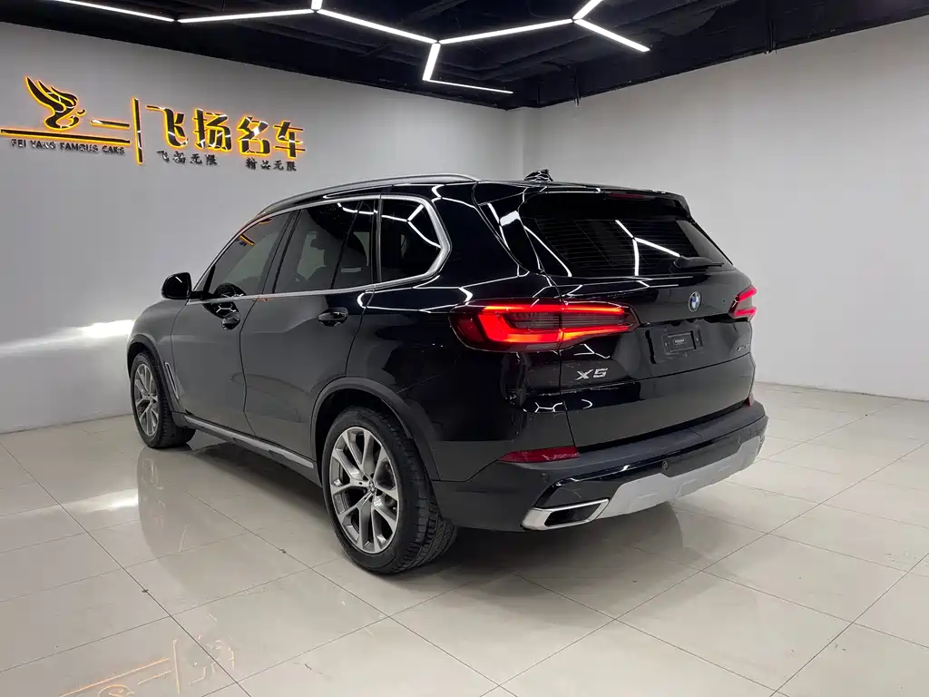 BMW X5 2021 — фото 15