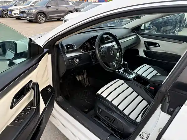 Volkswagen CC 2013