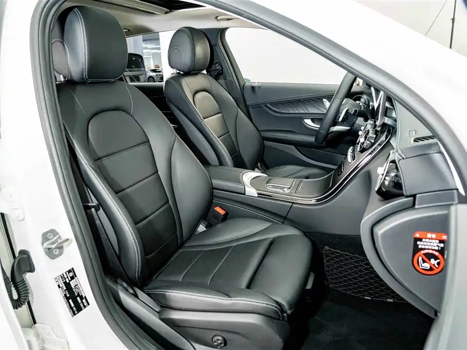 Mercedes-Benz C-Class 2020 — фото 19