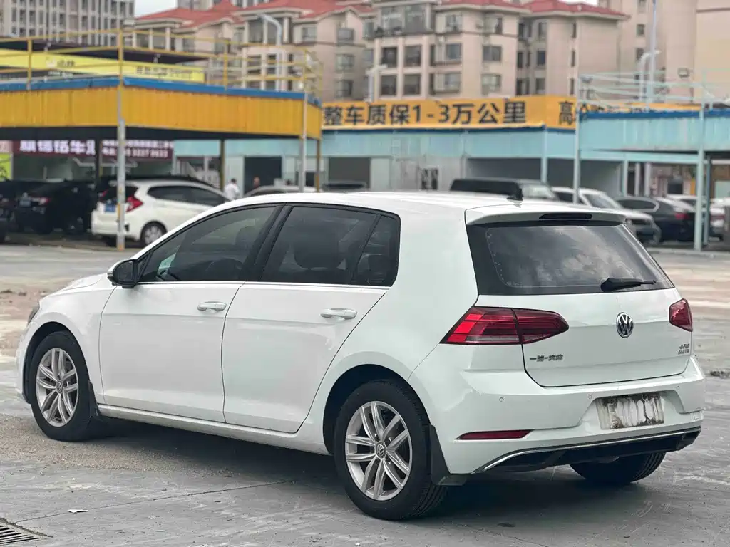 Volkswagen Golf 2019 — фото 14