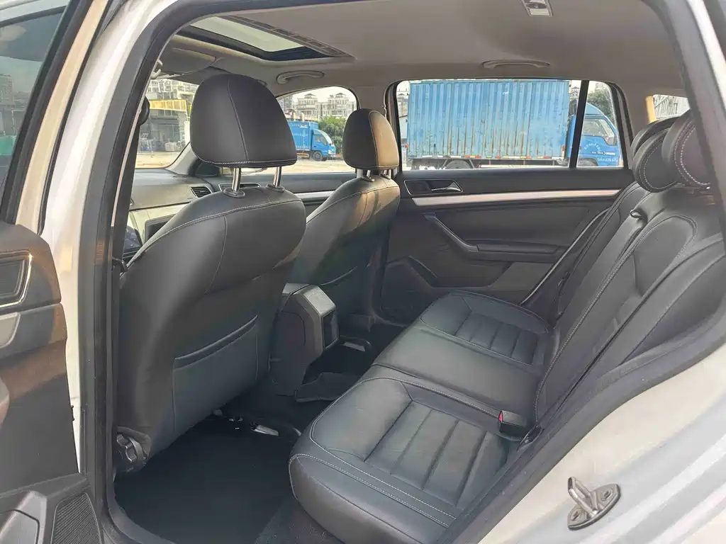 Volkswagen Gran Lavida 2017
