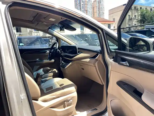 Buick GL8 2020