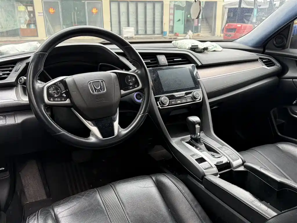 Honda Civic 2017 — фото 15
