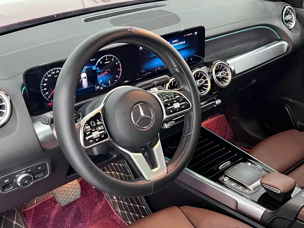 Mercedes-Benz GLB 2021 — фото 16