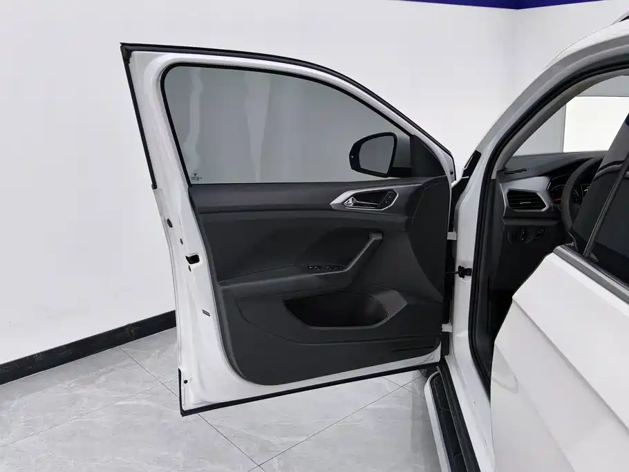 Volkswagen T-Cross 2020