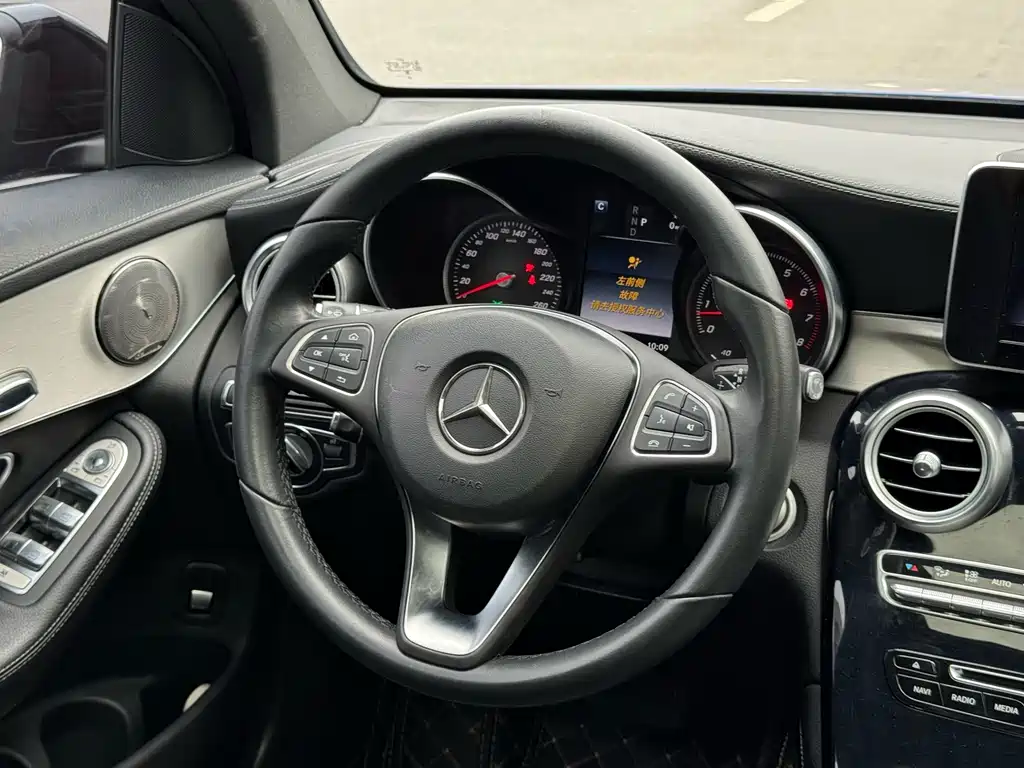 Mercedes-Benz GLC Coupe 2017 — фото 7