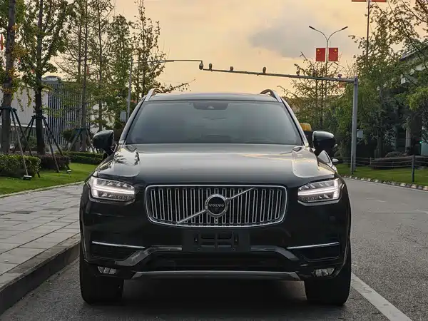 Volvo XC90 2018