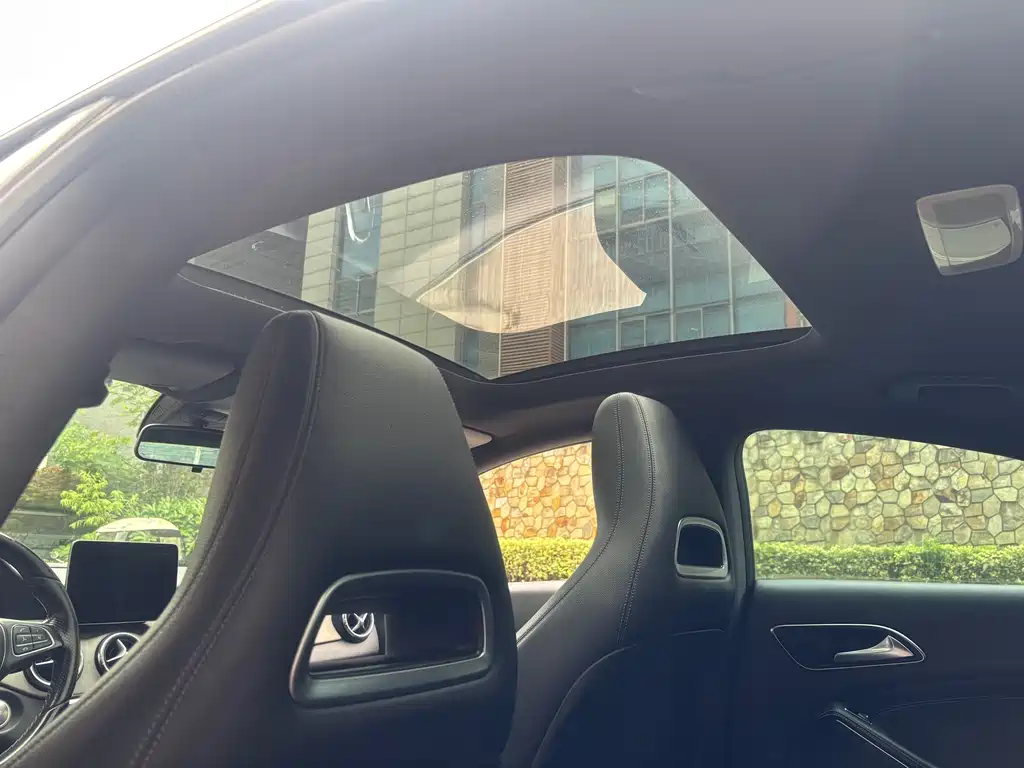 Mercedes-Benz CLA 2018 — фото 12