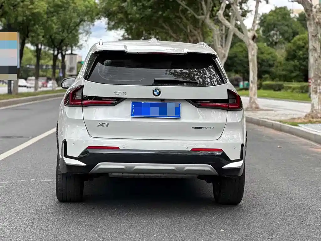 BMW X1 2023 — фото 8