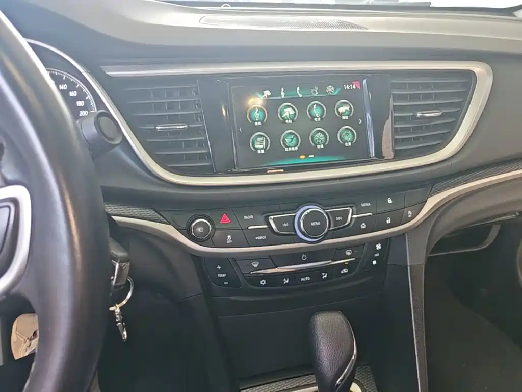 Buick Excelle 2019 — фото 13