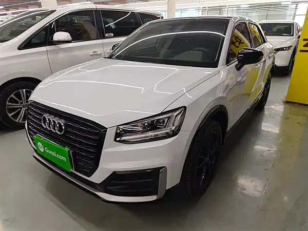 Audi Q2L 2018