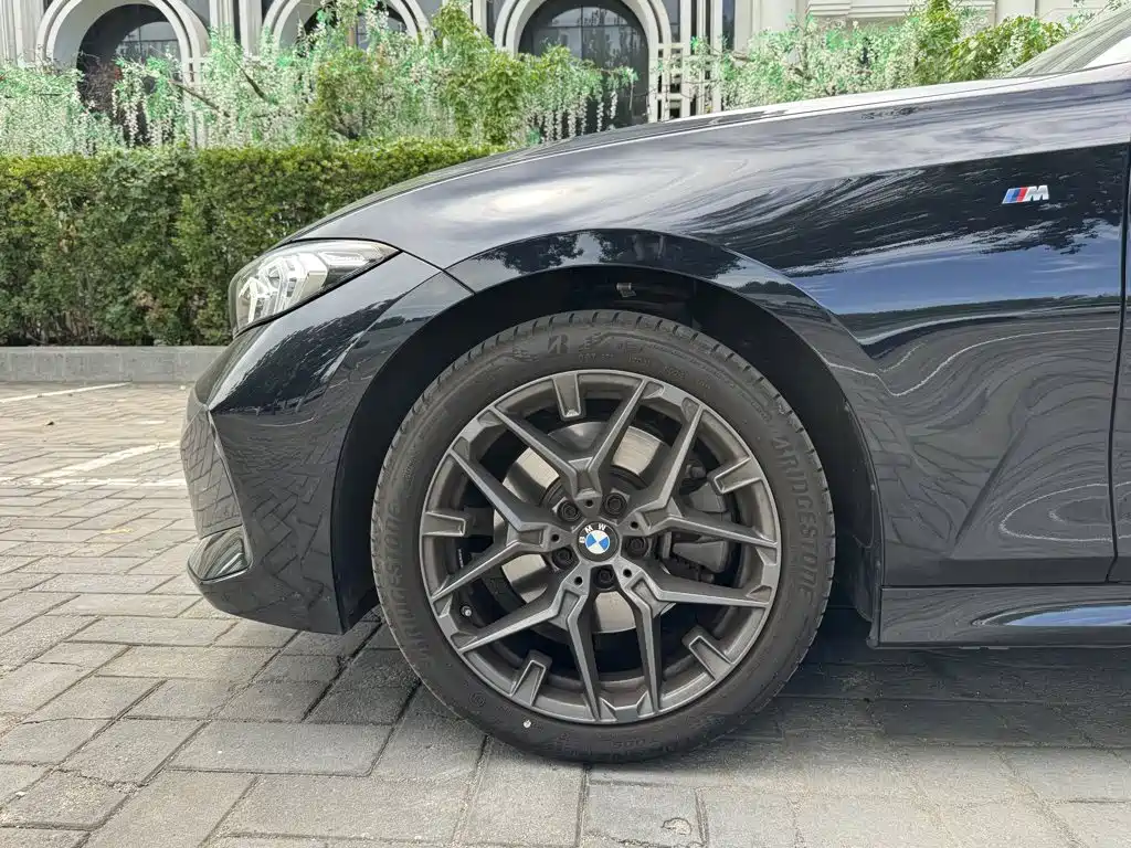 BMW 3 Series 2025