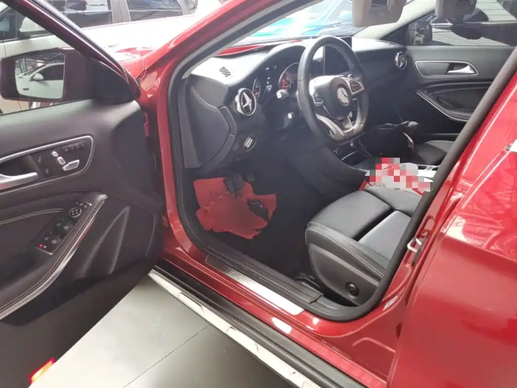 Mercedes-Benz GLA 2019 — фото 16