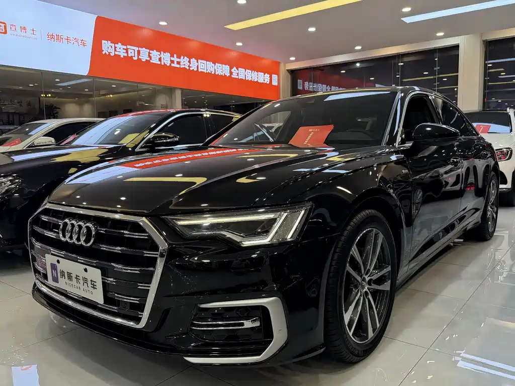 Audi A6L 2022 — фото 1