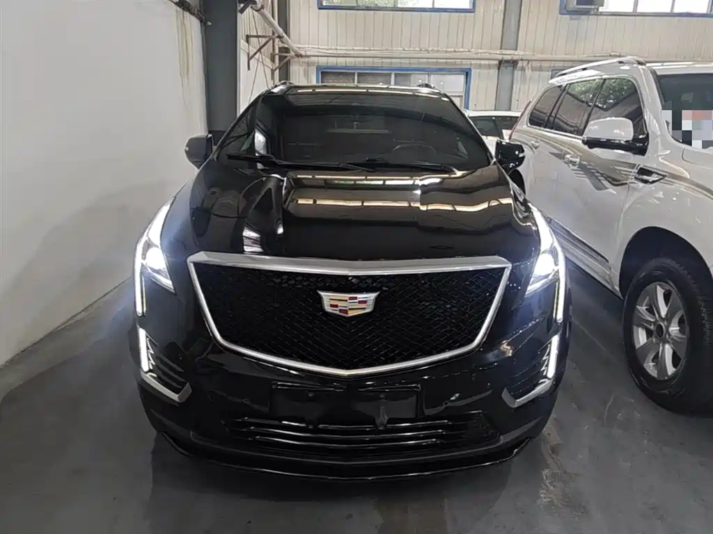 Cadillac XT5 2023 — фото 3