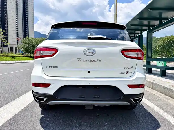 GAC Trumpchi GS4 2016