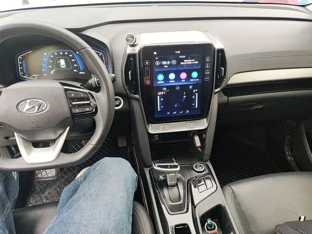 Hyundai ix35 2023 — фото 10