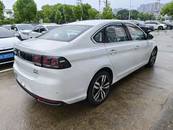 Peugeot 308 2017