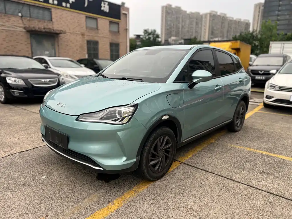 Neta V 2023
