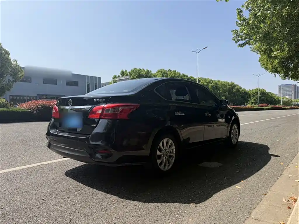 Nissan Sylphy 2019 — фото 23