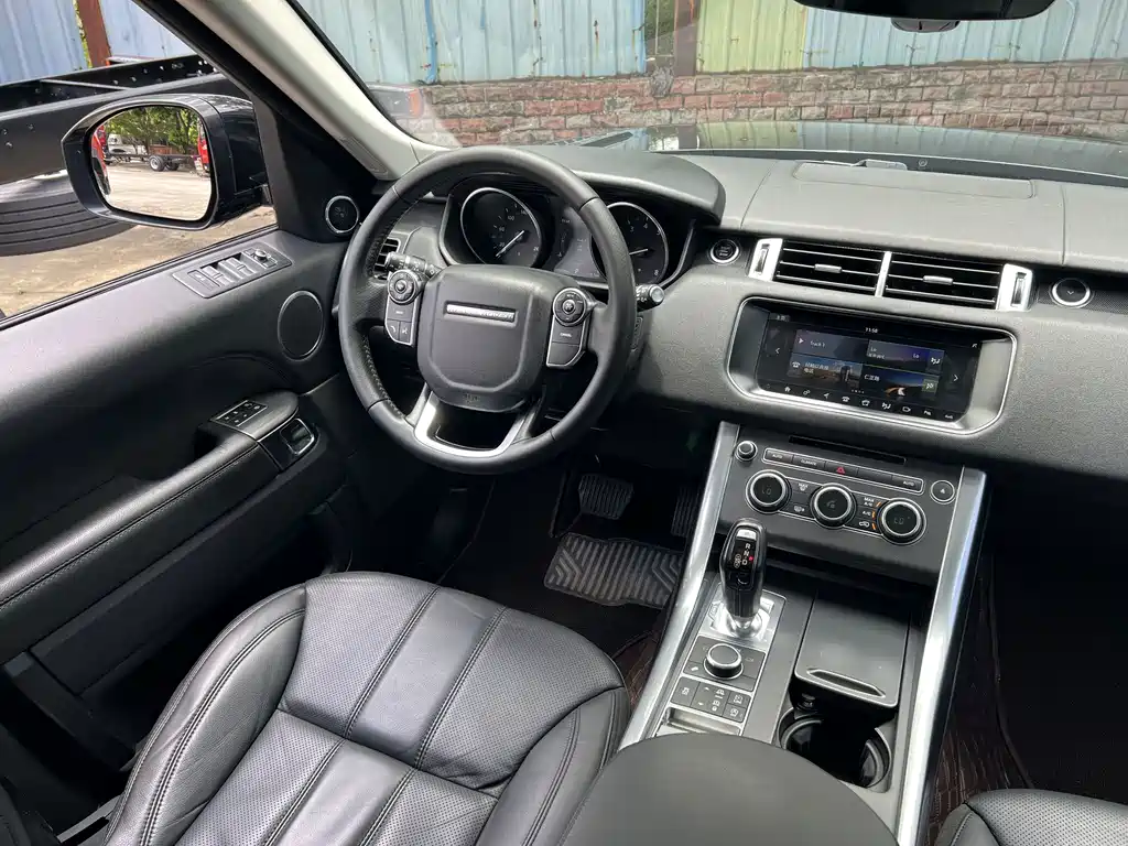 Land Rover Range Rover Sport 2017 — фото 10