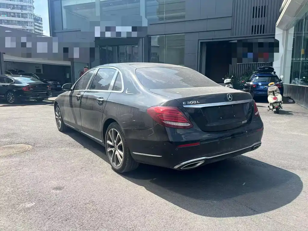 Mercedes-Benz E-Class 2019