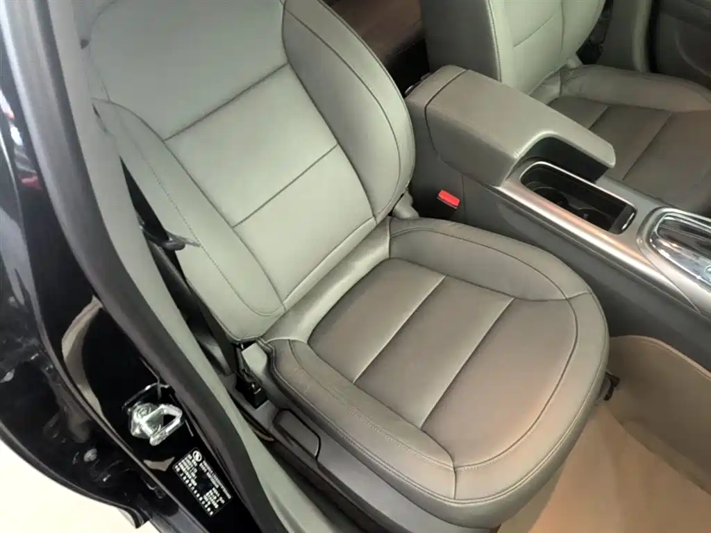 Chevrolet Malibu 2015 — фото 25