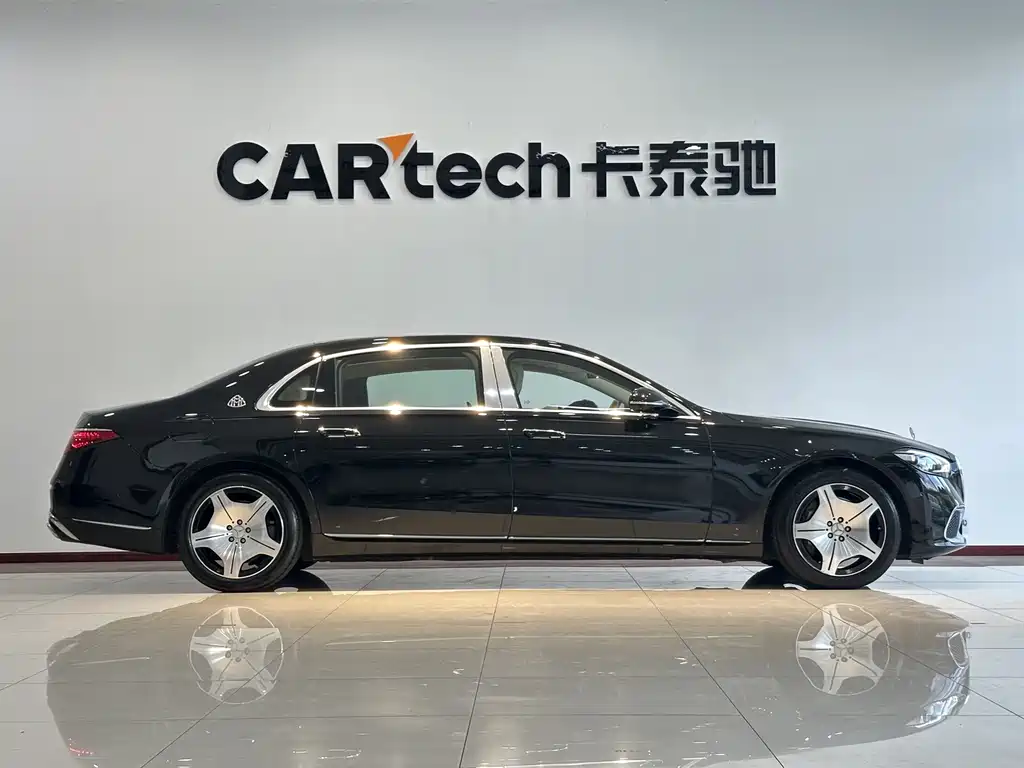 Mercedes-Benz Maybach S-Class 2023