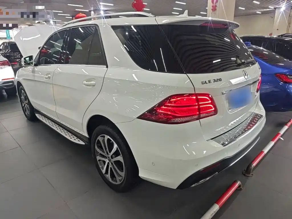 Mercedes-Benz GLE 2017
